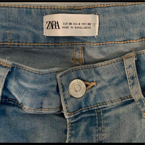 Zara Mid Rise Light Wash Jeggings - Picture 2 of 5